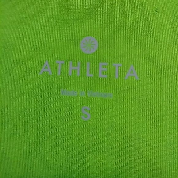 ATHLETA WORK OUT TOP - LIME GREEN SIZE SMALL - Picture 6 of 8